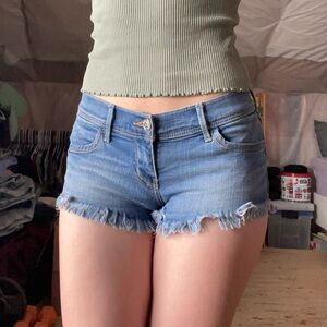 American Eagle Shorts, Petite, Jean Short Shorts, size 1, Summer shorts, Fringe